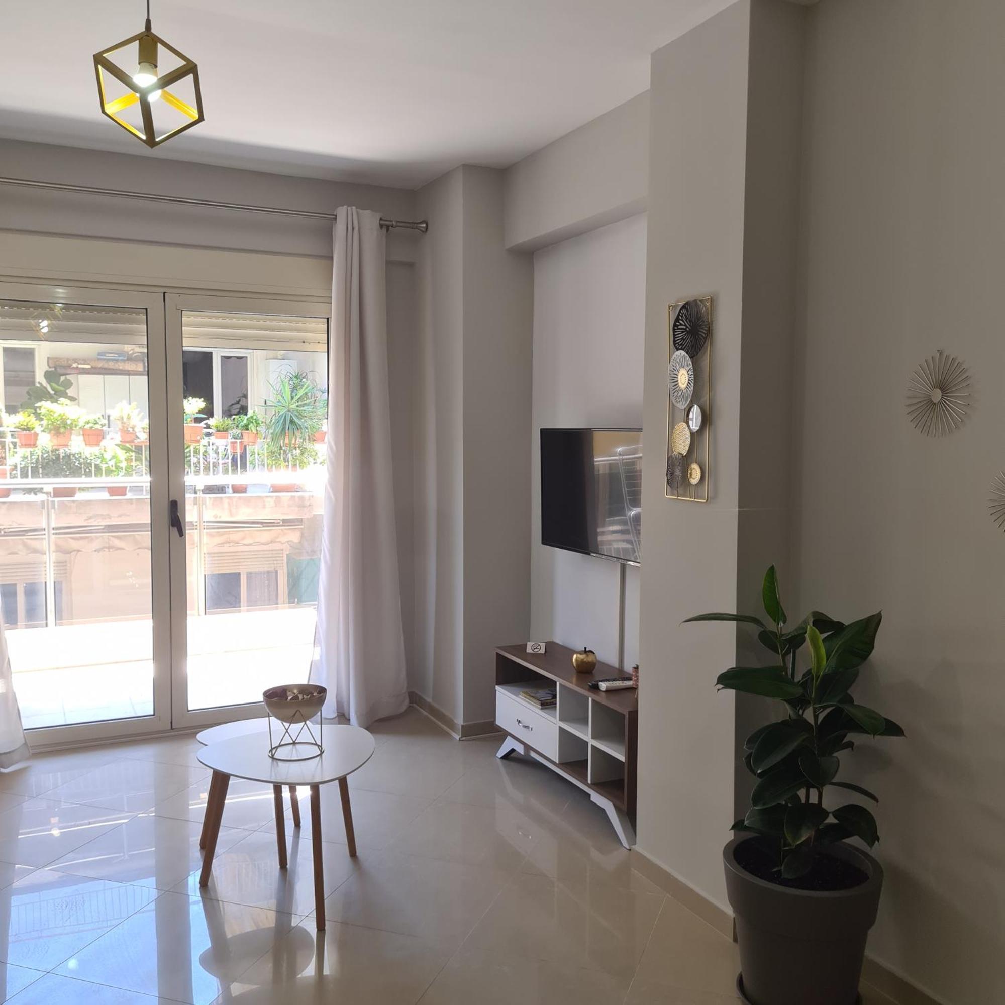 Cozy Gold Appartment#Free Parking# เทสซาโลนิกิ ภายนอก รูปภาพ